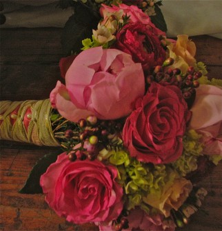 Vibrant Rose Bouquet